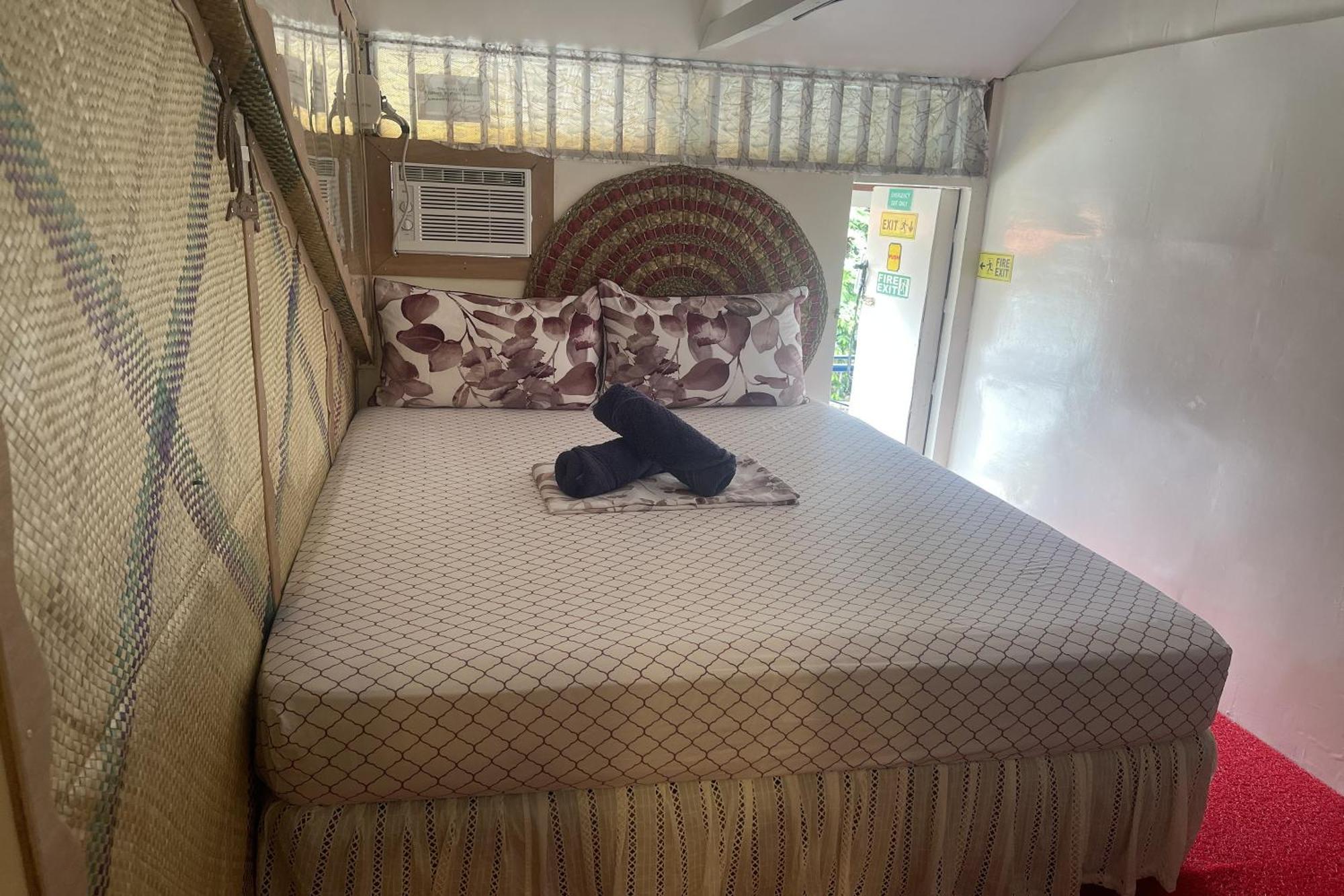 Balai Vivencio Hostel Puerto Princesa Екстериор снимка