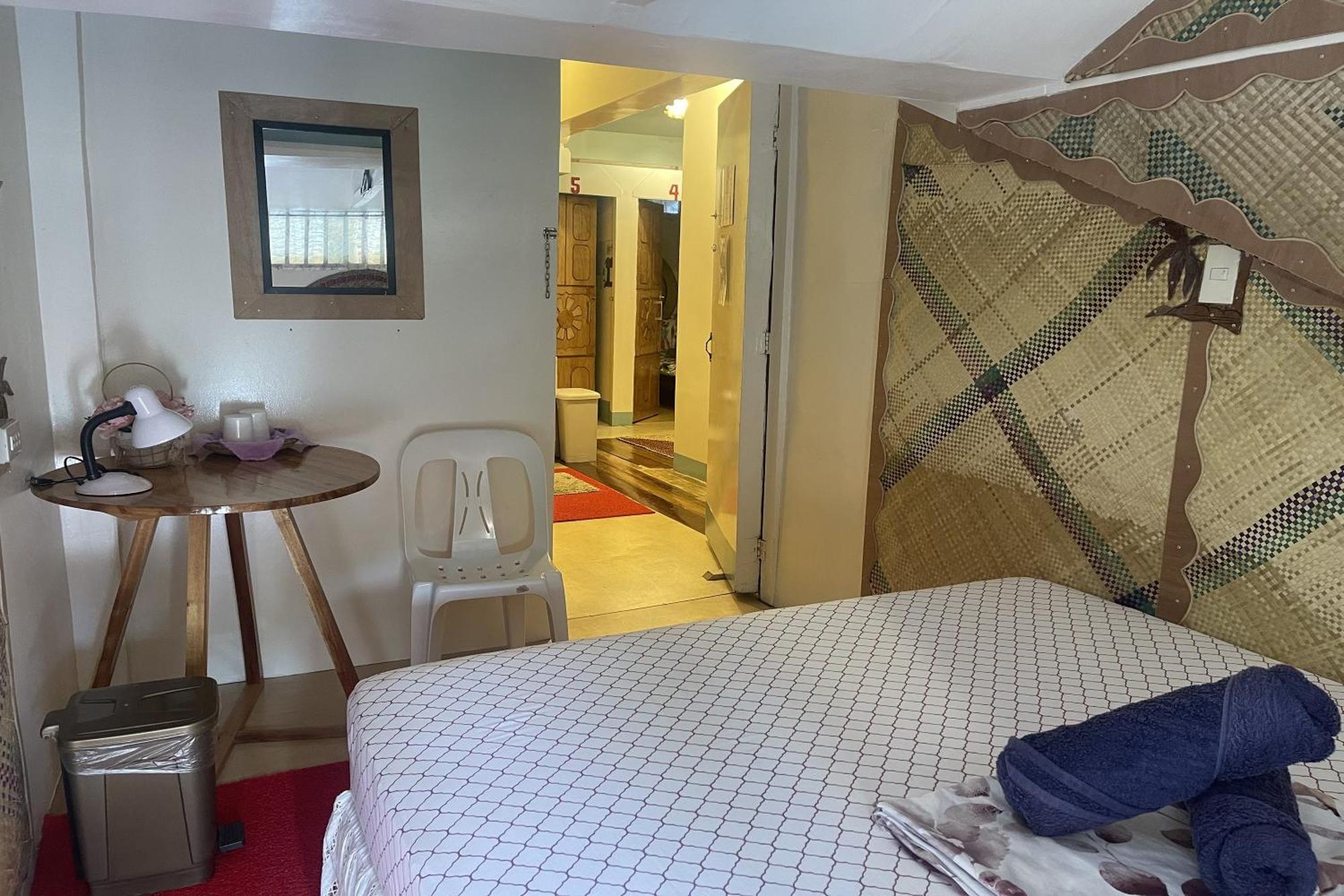 Balai Vivencio Hostel Puerto Princesa Екстериор снимка