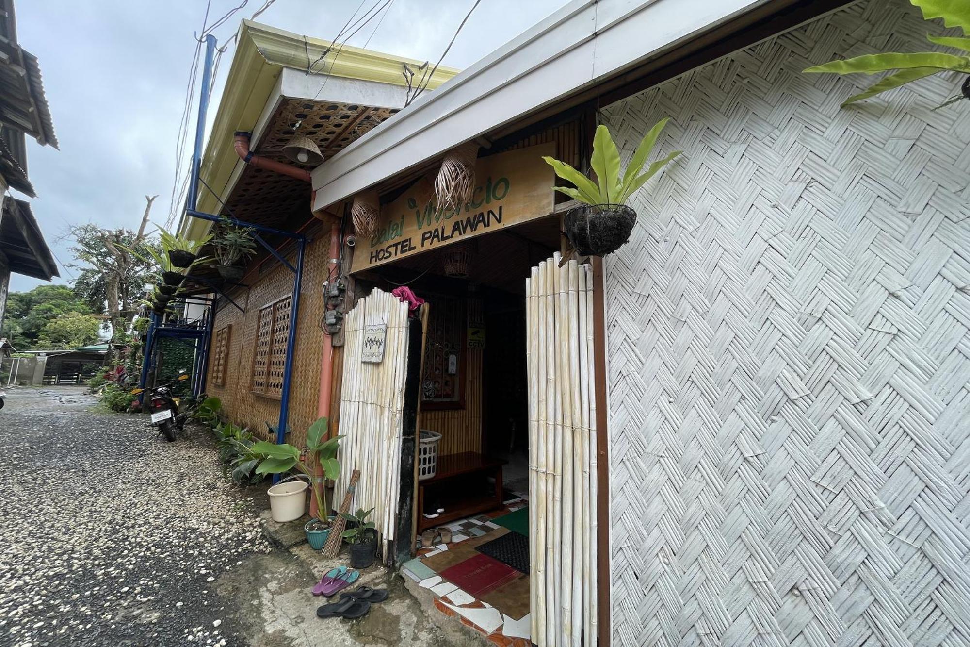 Balai Vivencio Hostel Puerto Princesa Екстериор снимка
