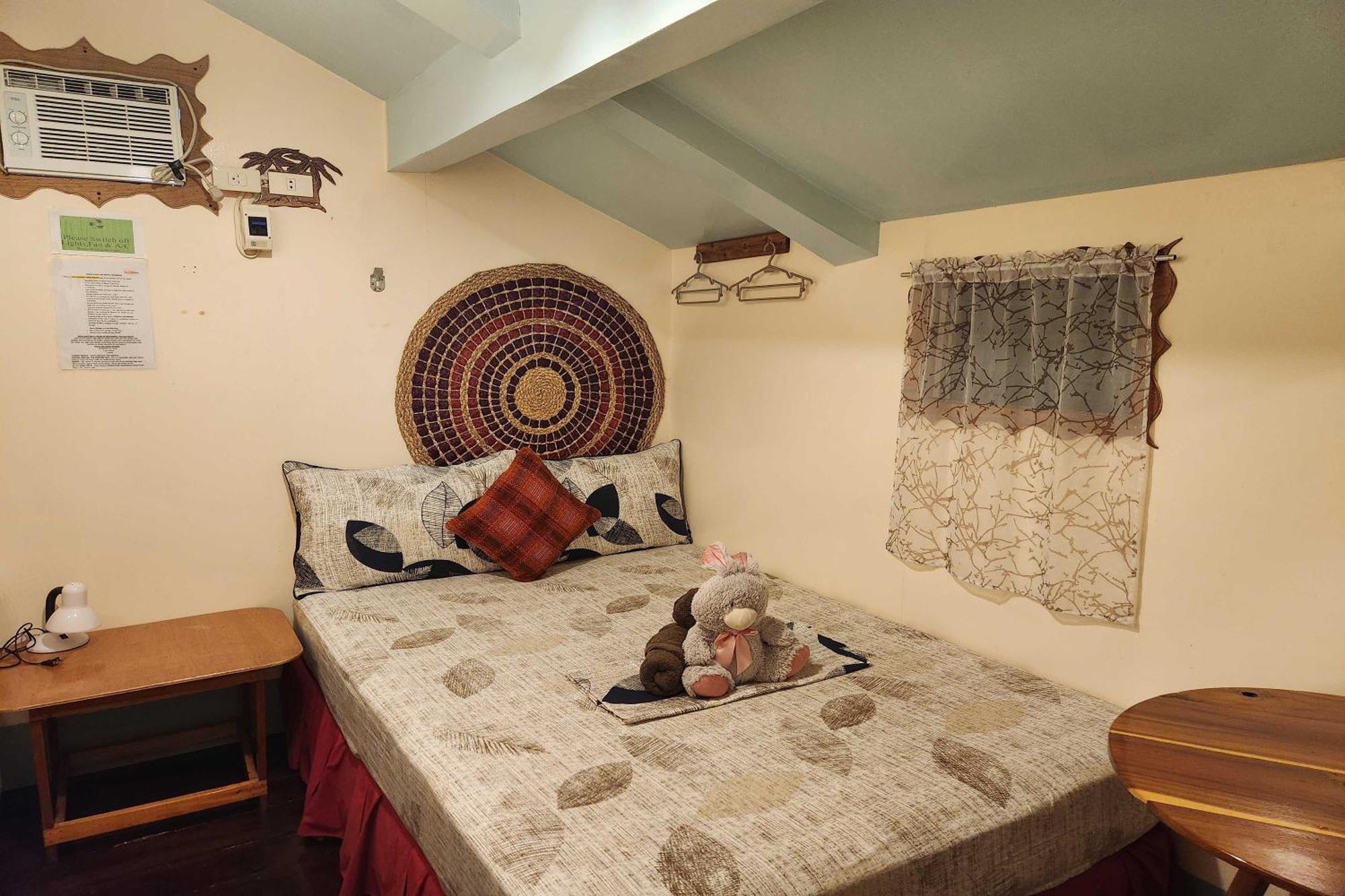 Balai Vivencio Hostel Puerto Princesa Екстериор снимка